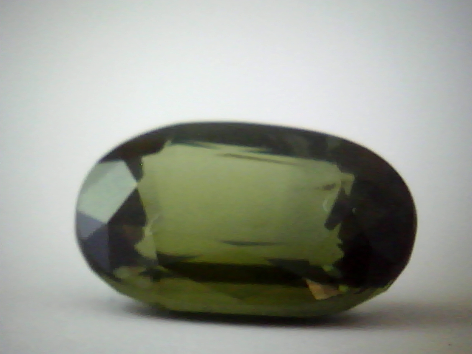 เขียวส่อง 5.25 CTS