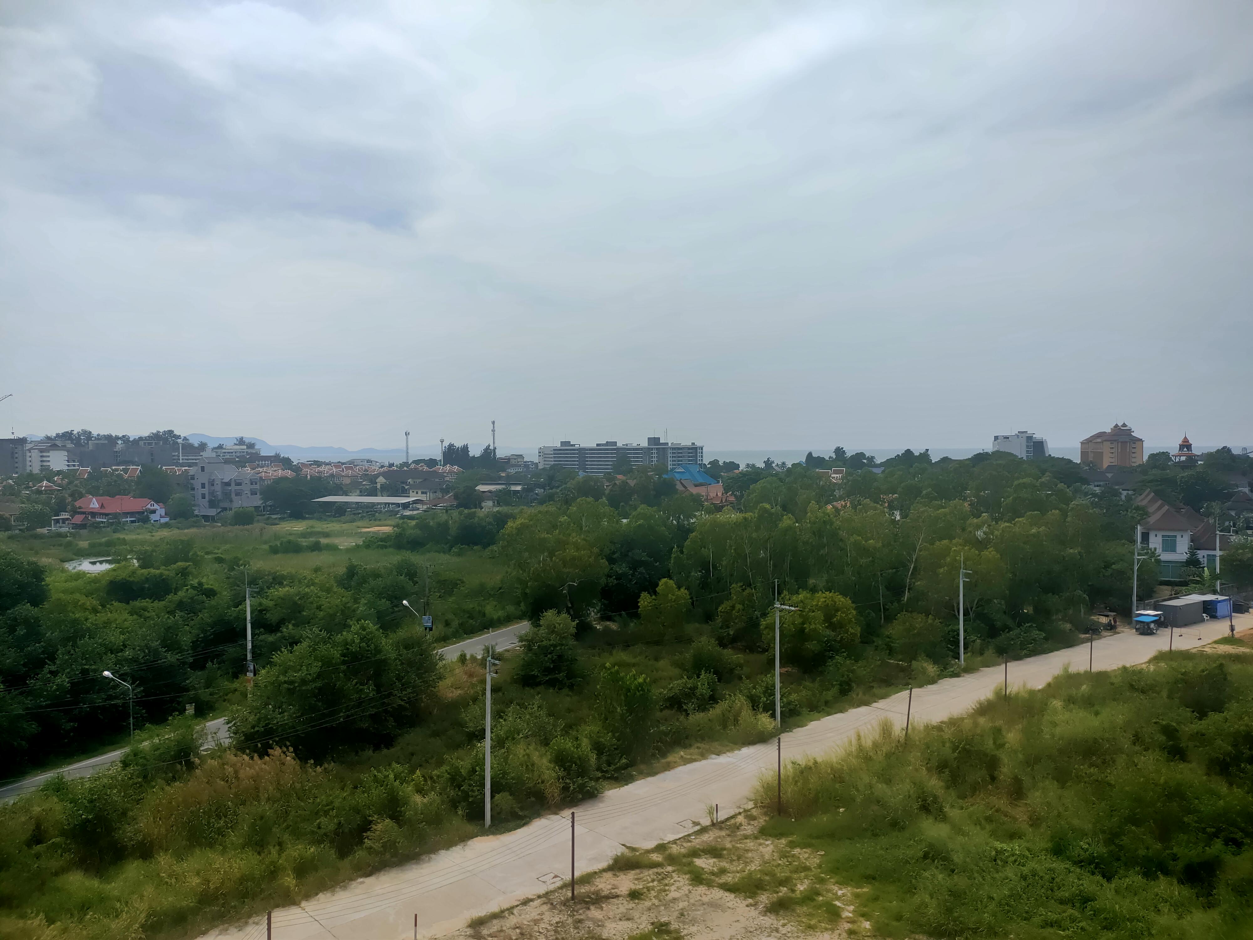 ขาย-ยกโครงการคอนโดสร้างใหม่ 8 ชั้น จำนวน 221 ห้อง ต.จอมเทียน อ.สัตหีบ จ.ชลบุรี