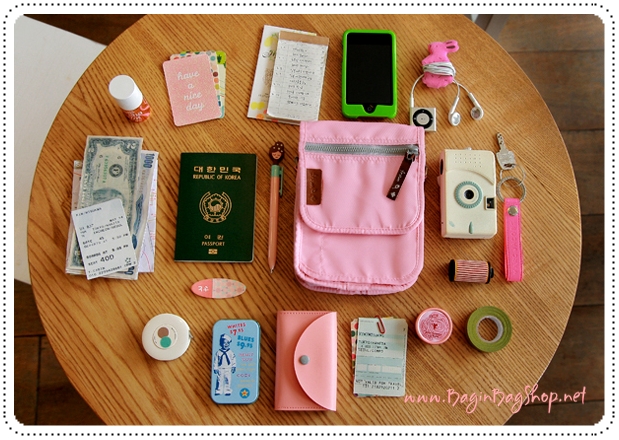 from. voyaging bag กระเป๋าสะพายเฉีบงใบเล็ก