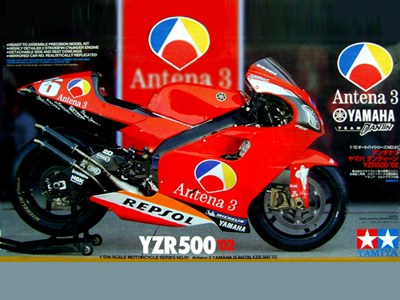 TA14091 Antena 3 Yamaha D'Antin YZR500 '02 1/12