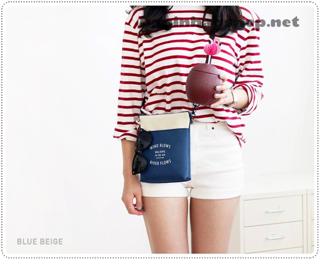 Tripping Cross Bag กระเป๋าสะพายเฉียง