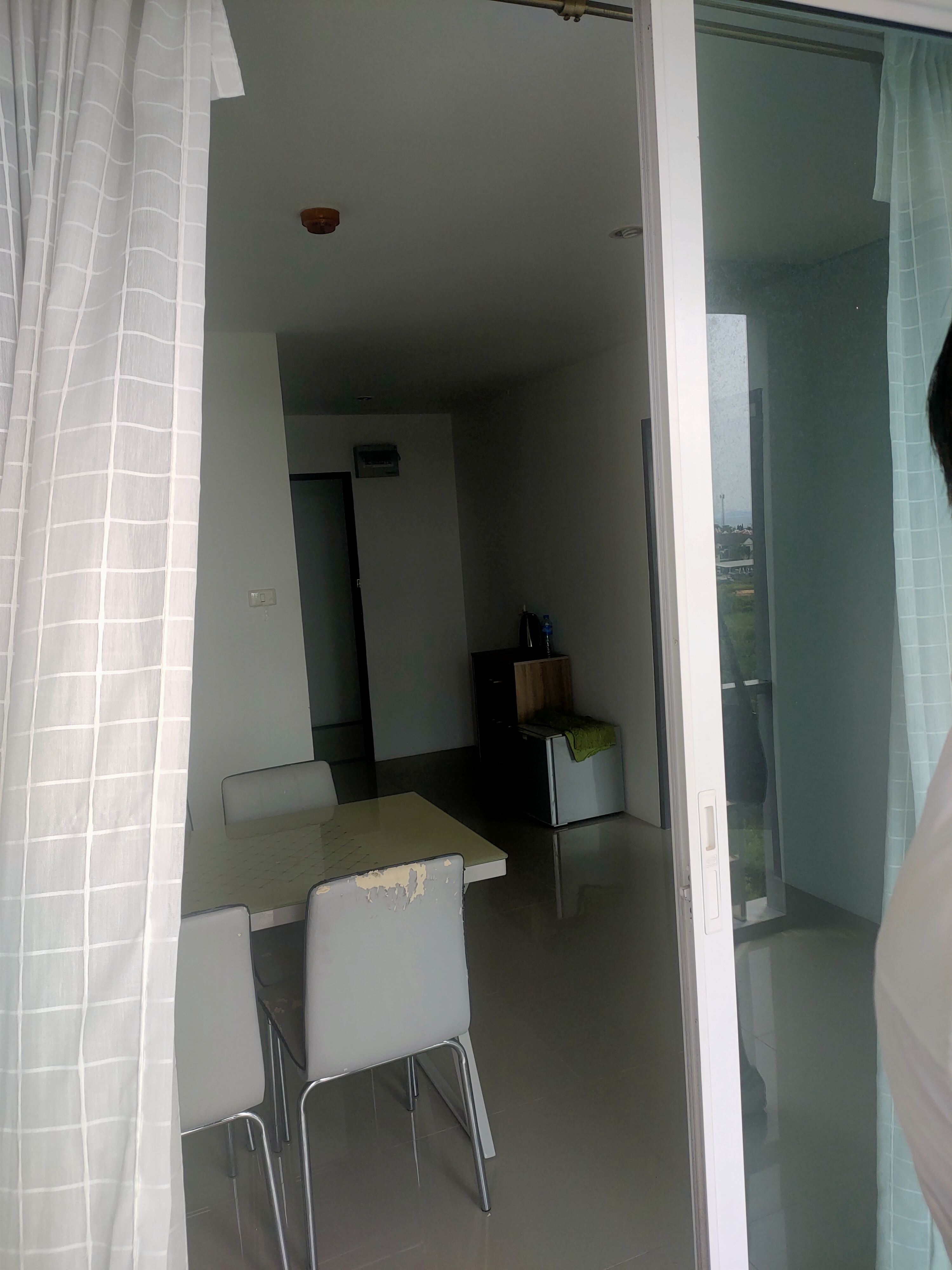 ขาย-ยกโครงการคอนโดสร้างใหม่ 8 ชั้น จำนวน 221 ห้อง ต.จอมเทียน อ.สัตหีบ จ.ชลบุรี