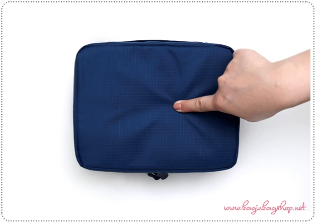 Travel Mesh Multi Pouch v.2 กระเป๋าใส่สิ่งของสำหรับเดินทาง