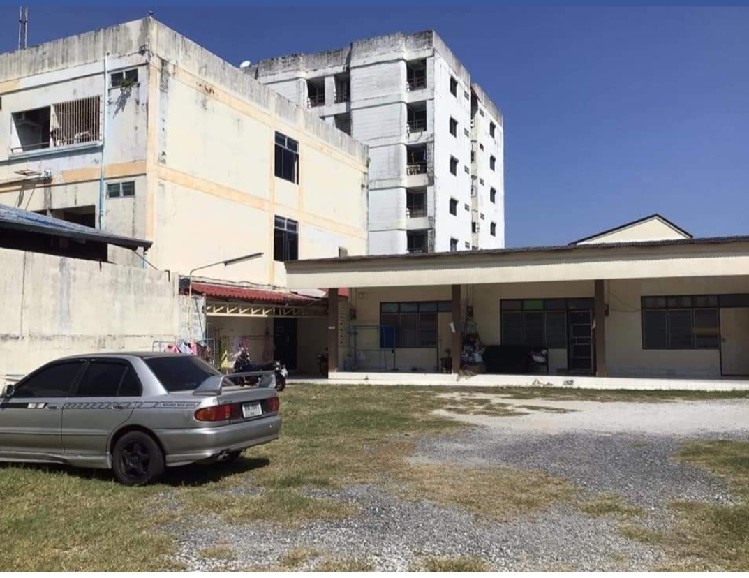 ขาย-พื้นที่ 336 ตรว.อพาร์ทเม้นท์ + ที่ดินเปล่า คิดถึงอพาร์ทเม้นท์บางแสนจังหวัดชลบุรี