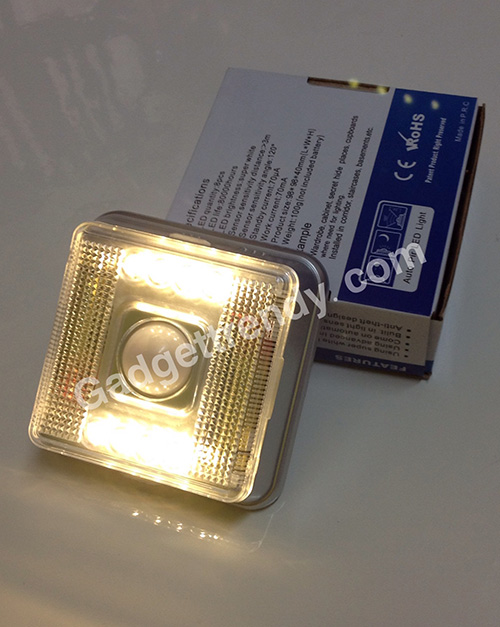 ไฟ LED แบบจับความเคลื่อนไหวโดยอัตโนมัติ (สีเงิน) หรือ Auto PIR LED Light (Silver)