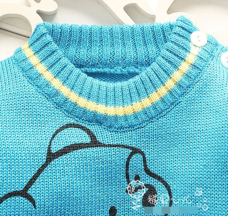 เสื้อกันหนาวไหมพรม Pooh | ฟ้า