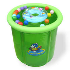 สระน้ำเด็กฝึกพัฒนาการ