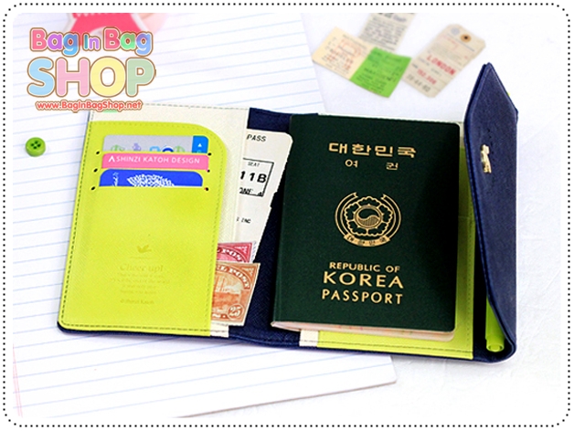 New Day Passport Case กระเป๋าใส่เอกสารสำคัญสำหรับการเดินทาง