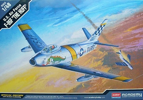 AC12234 F-86 THE HUFF U.S. AIR FORCE 1/48