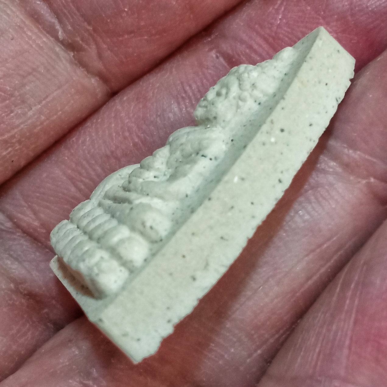 พระพุทโธน้อย พิมพ์เล็ก ปี 2553 จัดสร้างโดยวัดอาวุธวิกสิตาราม ด้วยการนำมวลสารพระพุทโธน้อยยุคแรกแม่ชีบุญเรือน โตงบุญเติมที่จัดสร้างเมื่อปี 2494 และพระมงคลมหาลาภ ปี 2499 มาเป็นส่วนผสมจำนวนมาก บรรจุกล่อง