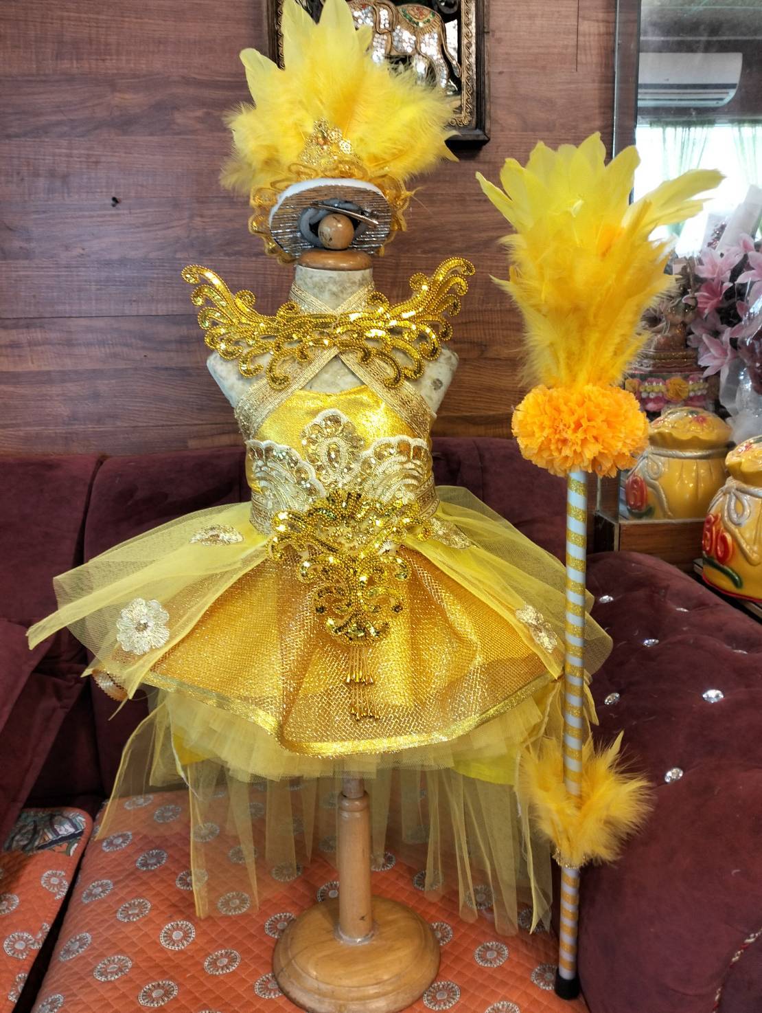 ชุดดรัมเมเยอร์สีเหลืองอนุบาลและประถม