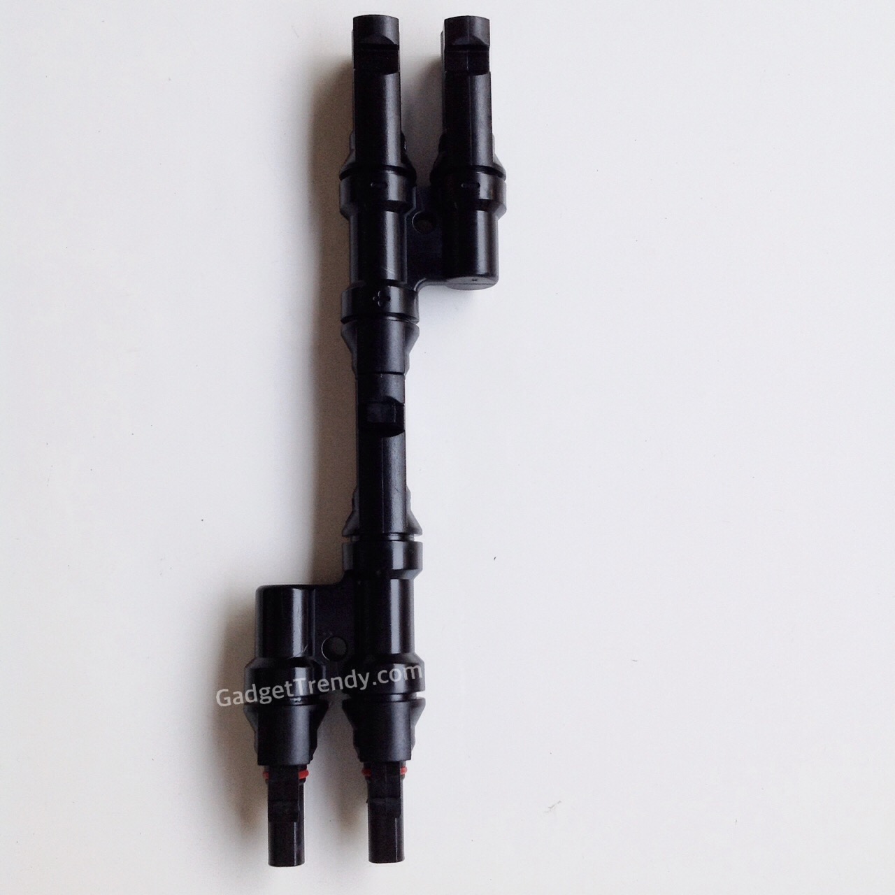 หัวต่อ MC4 สำหรับระบบโซล่าเซลล์ หรือ MC4 Connector