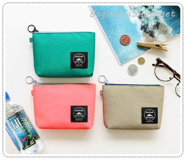 Iconic Charger Pouch