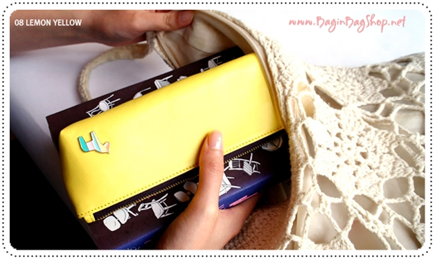 Pony Pencil Case กระเป๋าใส่เครื่องเขียน