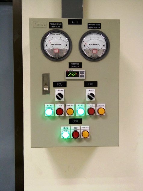 ตู้ควบคุมแอร์ห้องผ่าตัด