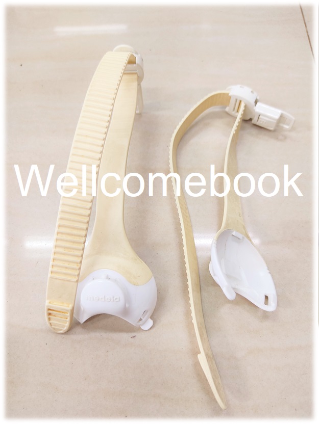 อะไหล่แท้เครื่องปั้มนม Medela รุ่น freestyle "สายล็อคพยุงกรวยปั้ม พร้อมหูเกี่ยวเสื้อชั้นในสำหรับปั้มนม" 1 เส้น (สินค้ามือสอง)