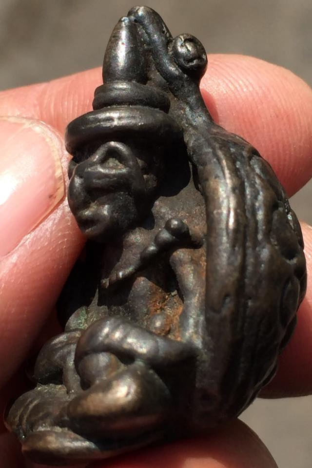 เต่าเรือนอุปคุตหล่อโบราณ เนื้อสัมฤทธิ์เงิน กลับดำ ศิลปะเขมร ยุคต้น (((091 192 2668)))