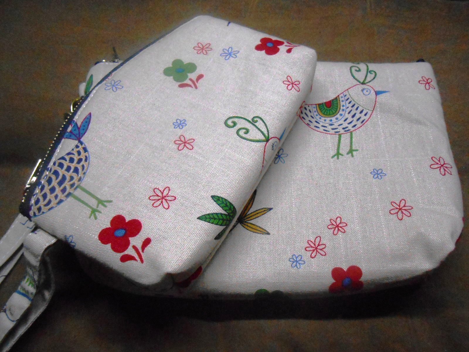 กระเป๋าลายนก