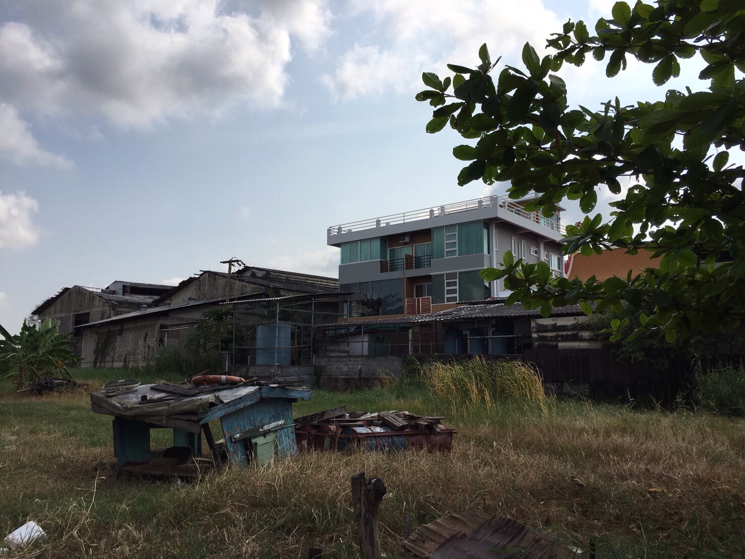 ที่ดินเปล่า7ไร่ติดเเม่น้ำเจ้าพระยา พระประแดงสมุทรปราการ