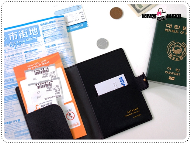 Ribbon Passport Holder