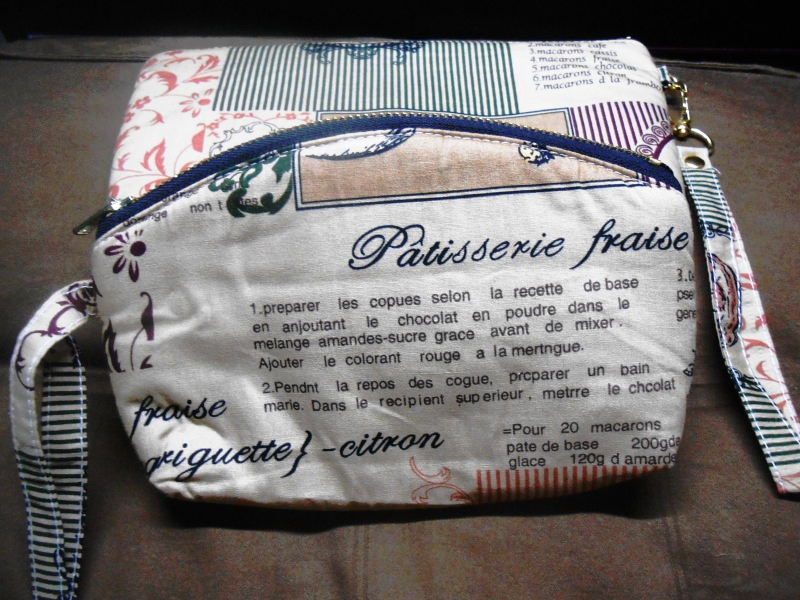 กระเป๋าลาย Macaron