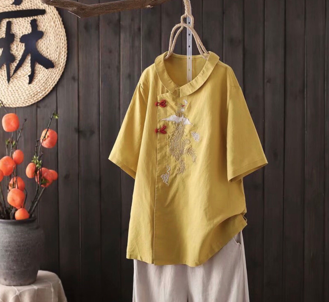 เสื้อผ้าลินินลายปัก รอบอก 42 นิ้ว