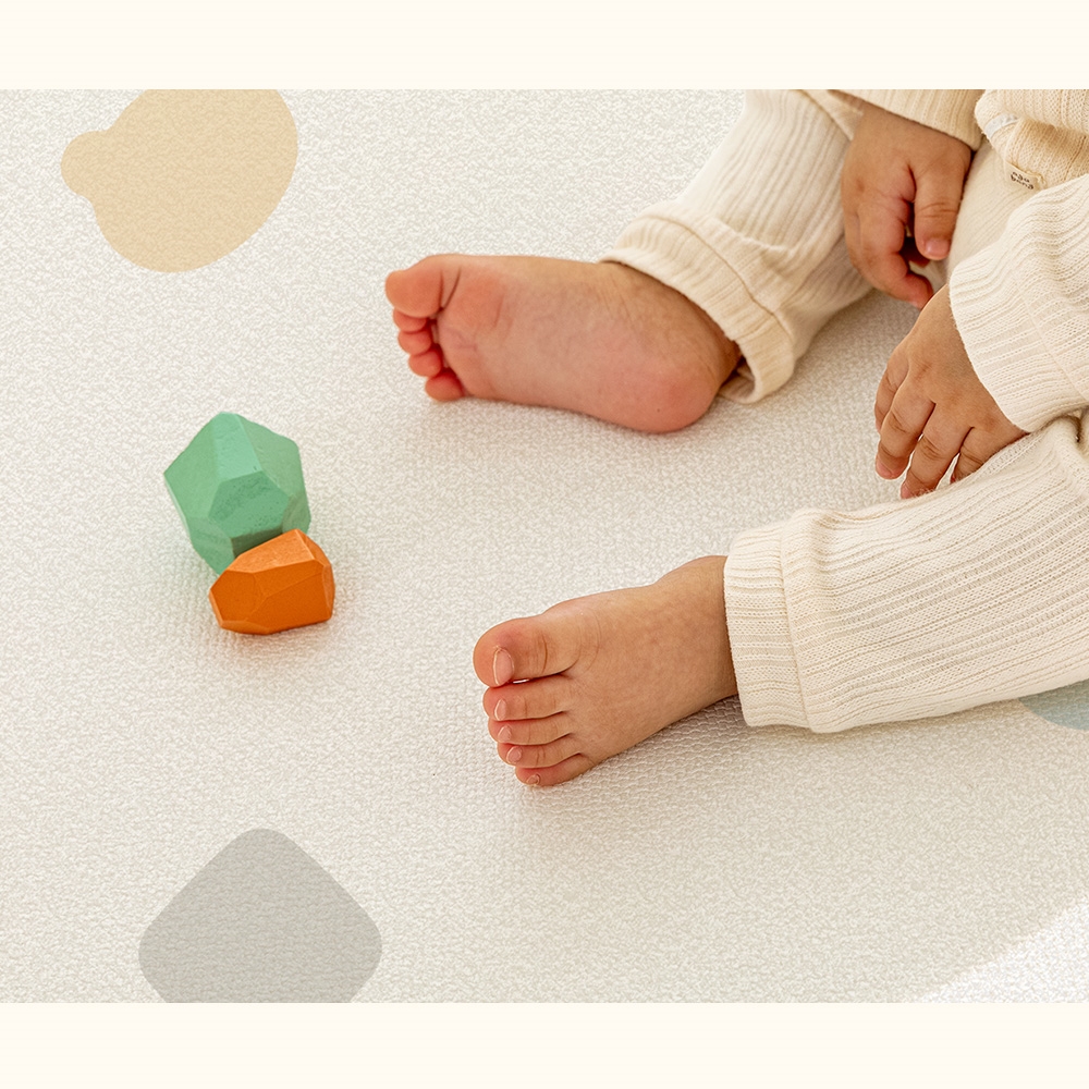 แผ่นรองคลาน PARKLON Air Bubble Mat ขนาด 150x230 หนา 4.0 cm ลาย Bebe Block