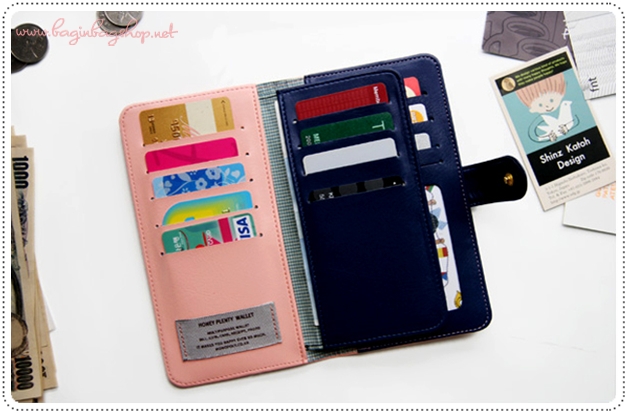 Honey Plenty Wallet กระเป๋าตังค์ใส่บัตรได้เยอะ