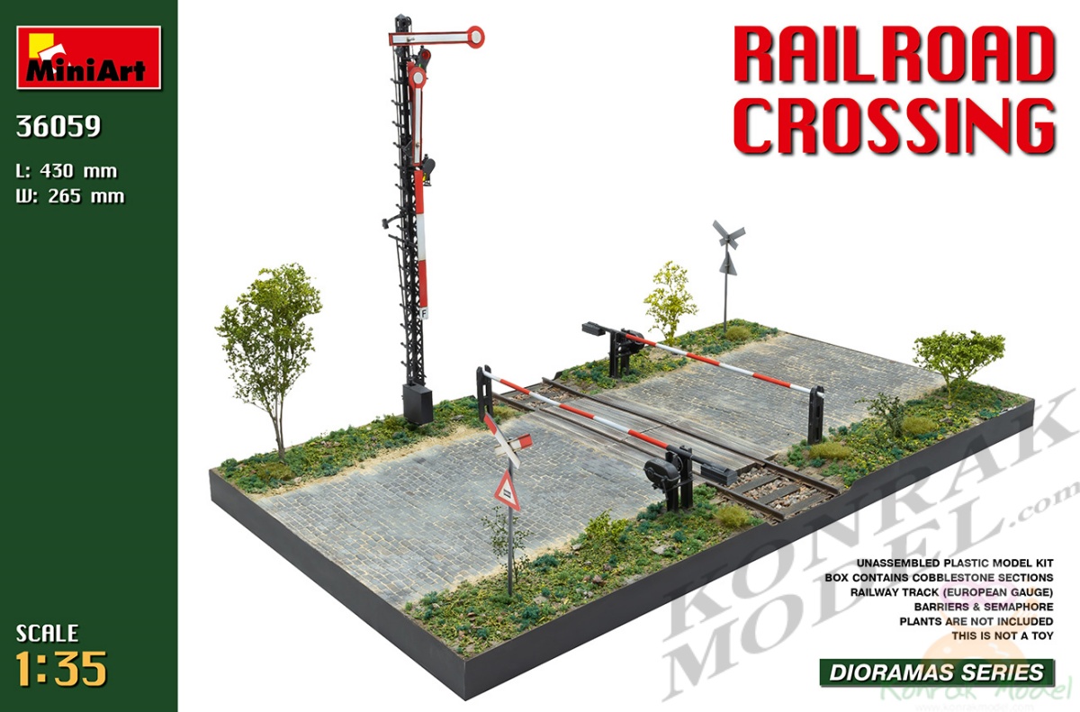 MI36059 RAILROAD CROSSING 1/35