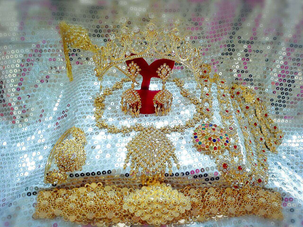เครื่องประดับทองชุดไทย*พร้อมส่ง*สร้อย+ต่างหู+มงกุฎเพชร+ปิ่นนครเพชร+สังวาลย์เพชร+เข็มขัดลายพิกุลทอง+รัดแขนเพชร
