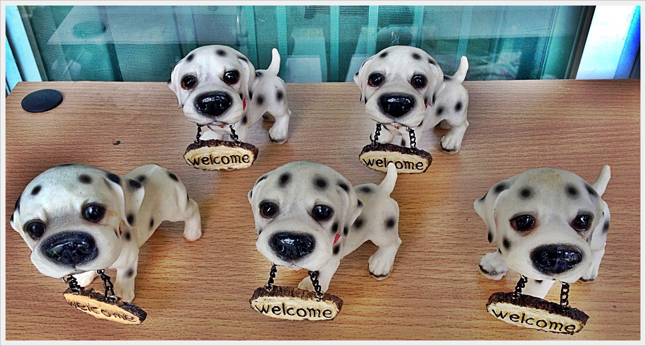 ตุ๊กตาสุนัข เรซิ่น พันธุ์ดัลเมเชี่ยน (Dalmatian) Size S