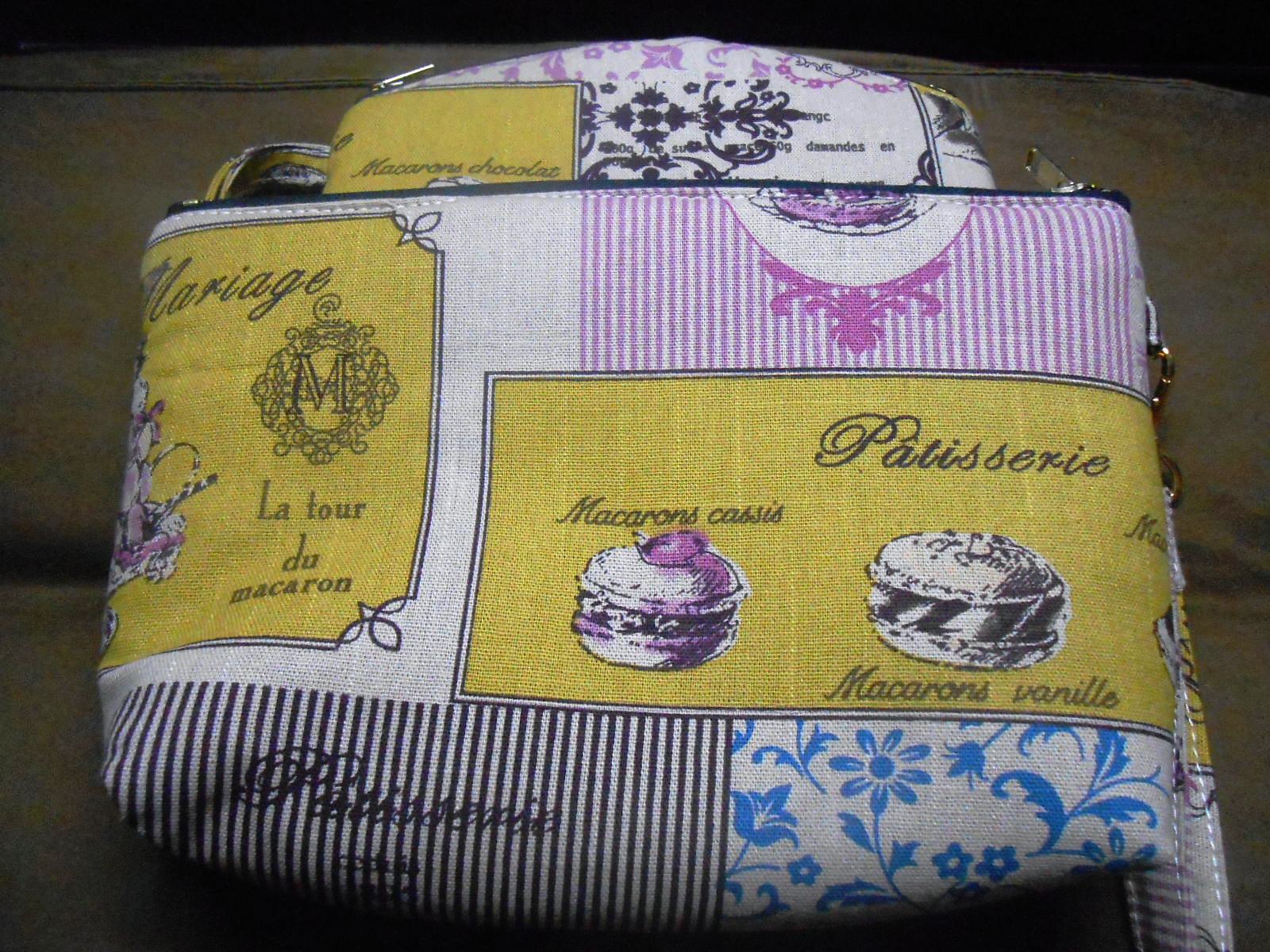 กระเป๋าลาย Macaron ผ้าดิบ