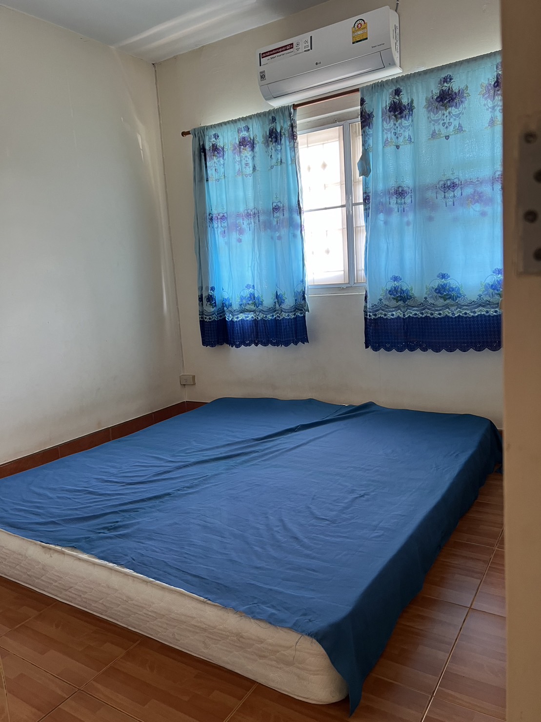 ขาย-บ้านแฝด1คูหาคลอง 3 พื้นที่ 38.5 ตารางวา หมู่บ้านพฤกษา 17 ต.ลาดสวาย อ.ลำลูกกา จ.ปทุมธานี.