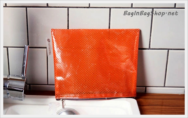 Coated Mesh Pouch - Slim Medium