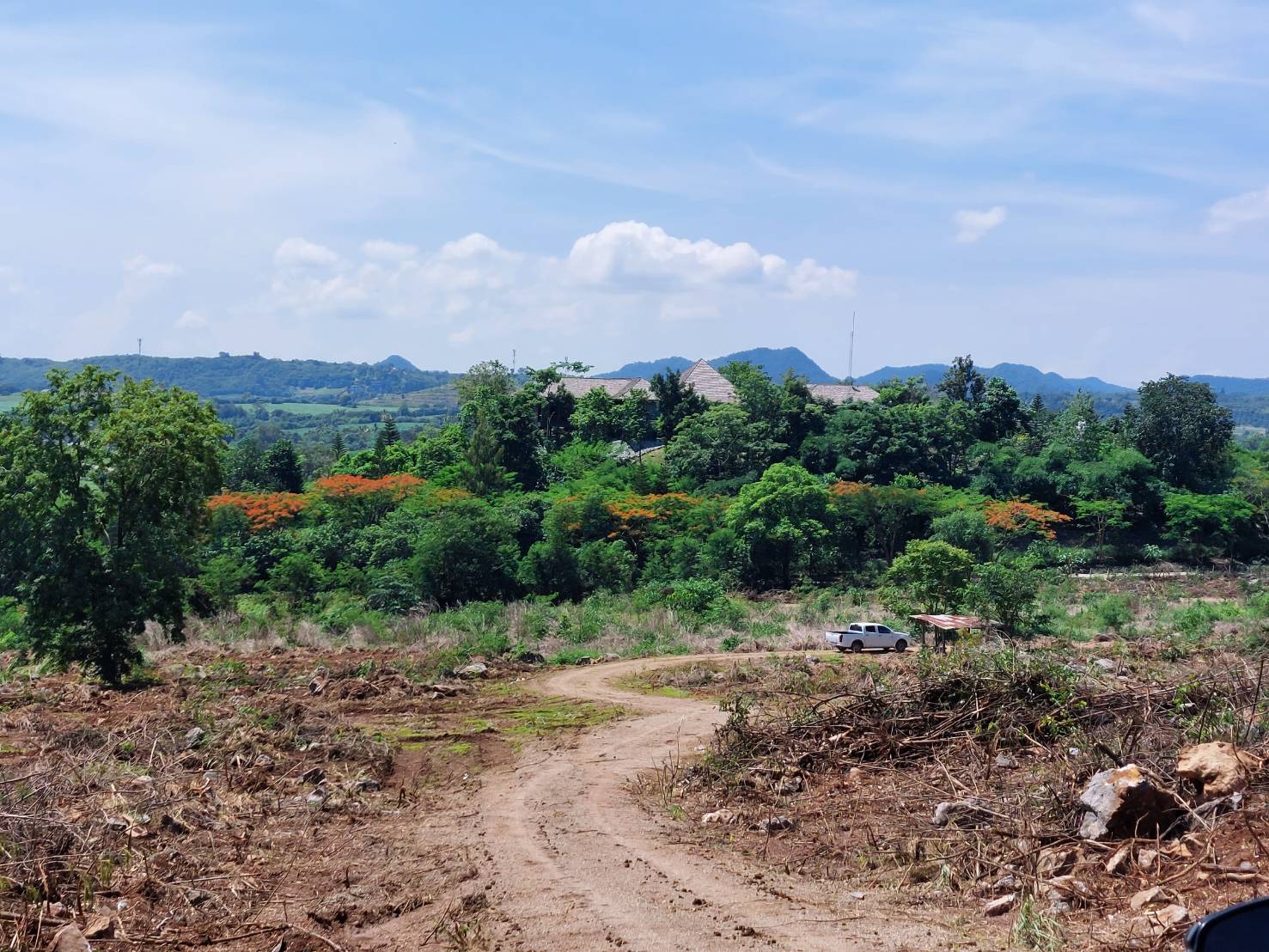ขาย-ที่ดินเปล่าสวยเขาใหญ่ พื้นที่ 77ไร่ ต..วังไทร อ.ปากช่อง จ.นครราชสีมา