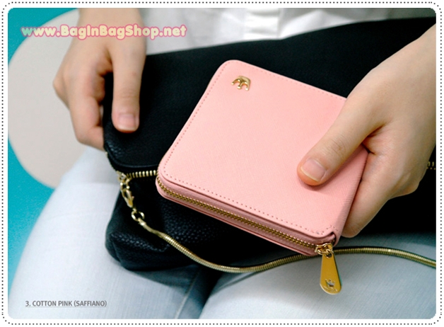 ลด 50% Crown Zipper Wallet