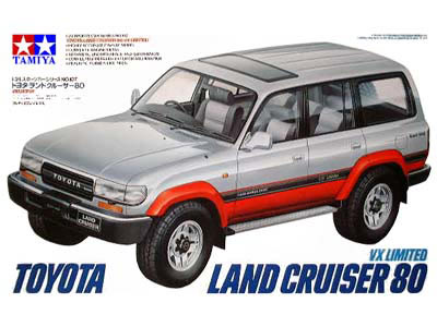 TA24107 Land Cruiser 80 VX Ltd Kit 1/24 (มีเครื่อง)