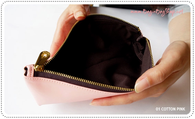 Pony Pencil Case กระเป๋าใส่เครื่องเขียน