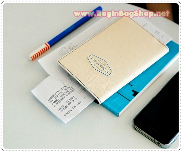 Iconic Anti Skimming Passport Case