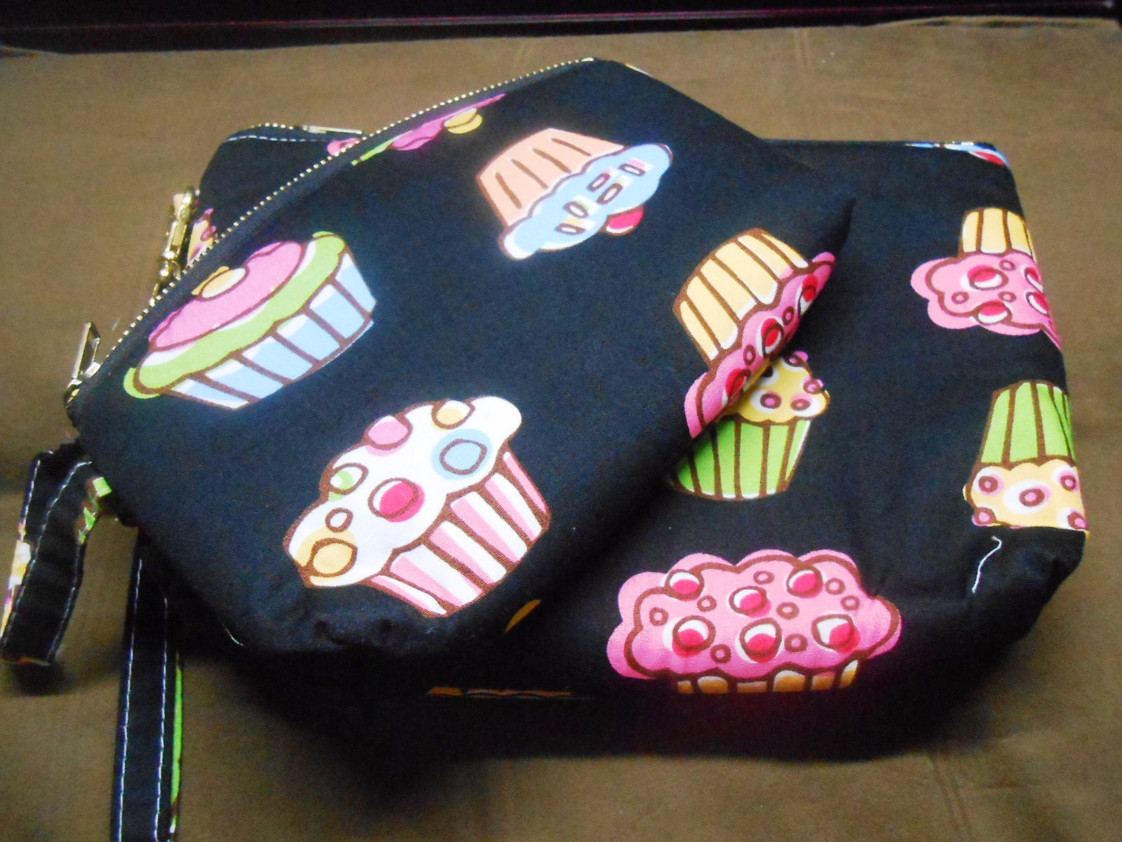 กระเป๋าลายคัพเค้ก