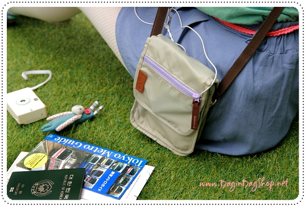 from. voyaging bag กระเป๋าสะพายเฉีบงใบเล็ก