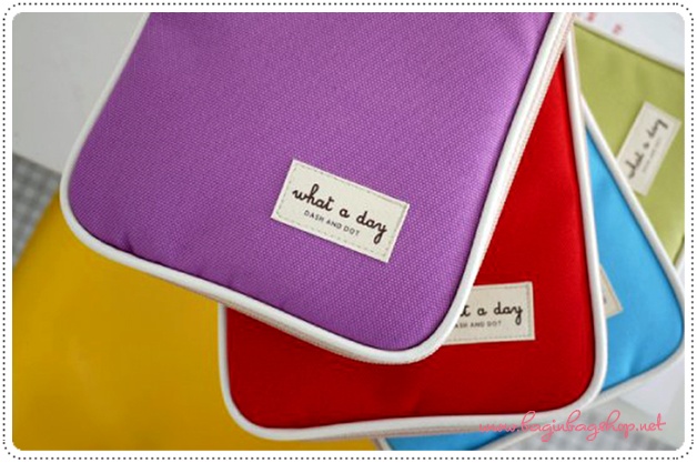 Daisy Multi Pouch ไว้ใส่พาสปอร์ตหรือใส่เอกสารต่างๆ