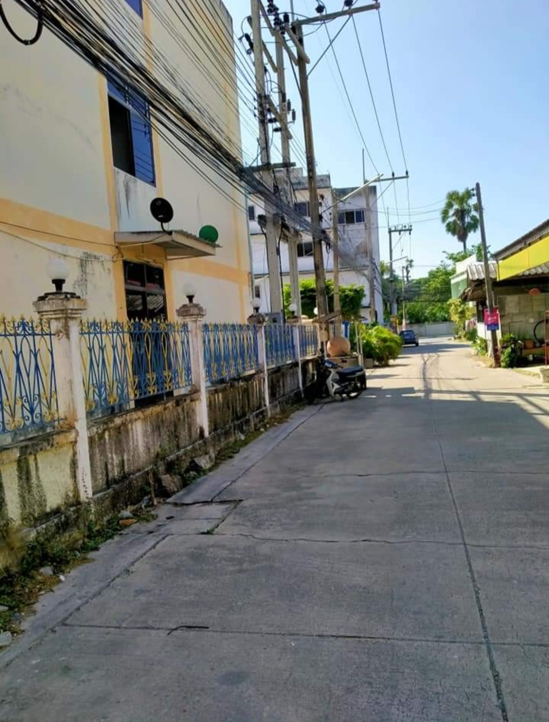 ขาย-พื้นที่ 336 ตรว.อพาร์ทเม้นท์ + ที่ดินเปล่า คิดถึงอพาร์ทเม้นท์บางแสนจังหวัดชลบุรี