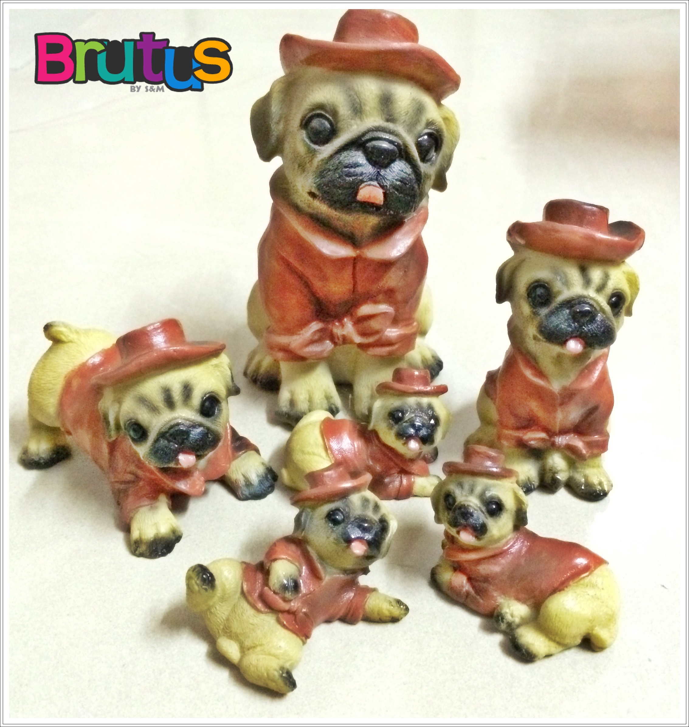 ตุ๊กตาสุนัข เรซิ่น พันธุ์ปั๊ก ครอบครัวปั๊ก(PUG)