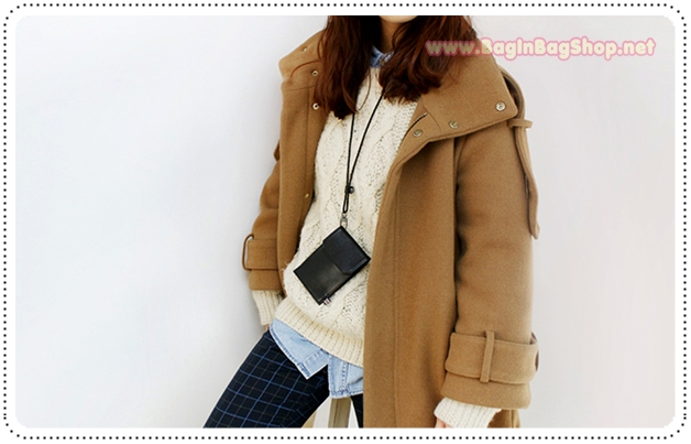 Neck Card Pocket V.2