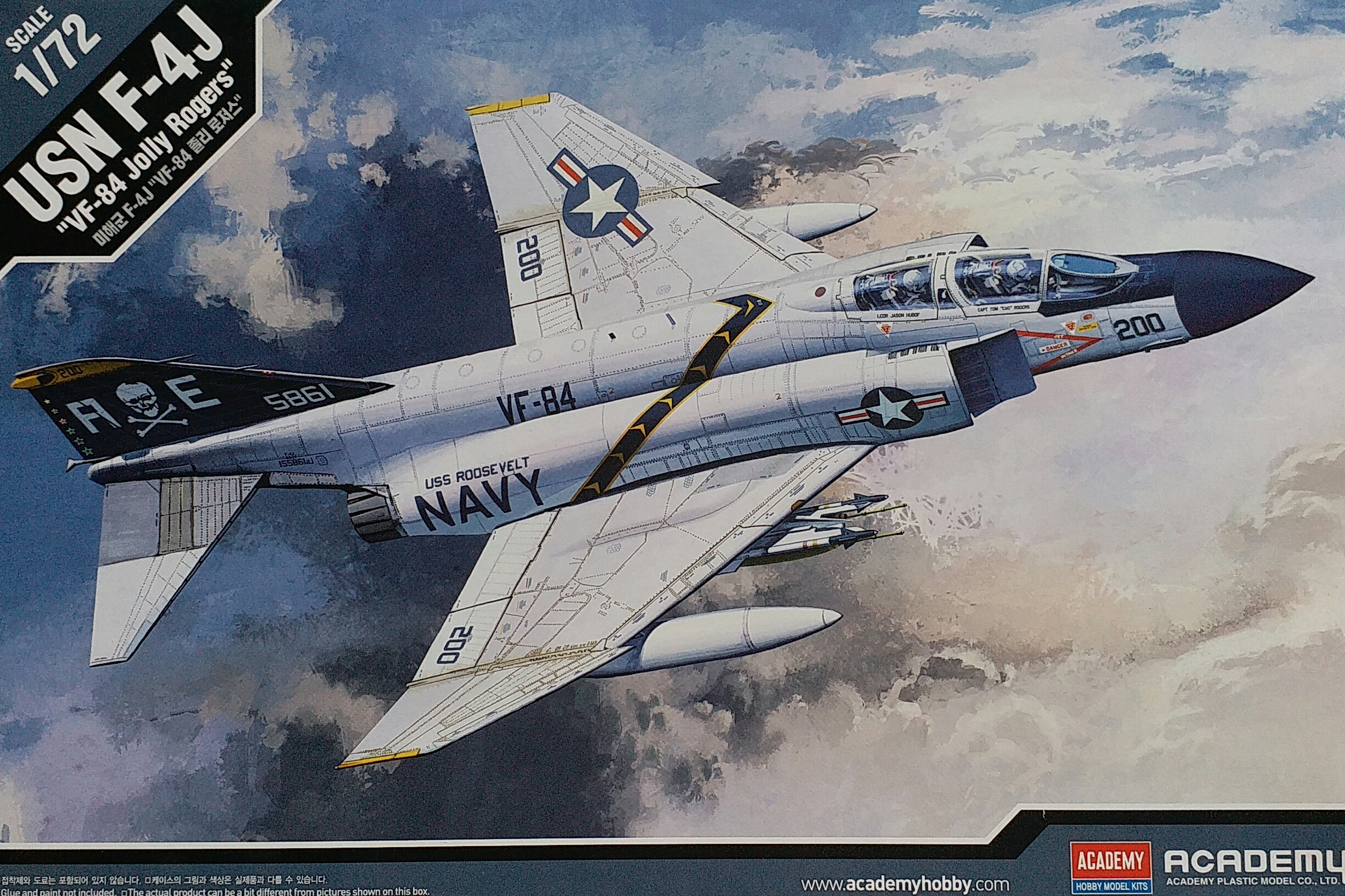 AC12529 USN F-4J VF-84 Jolly Roger 1/72