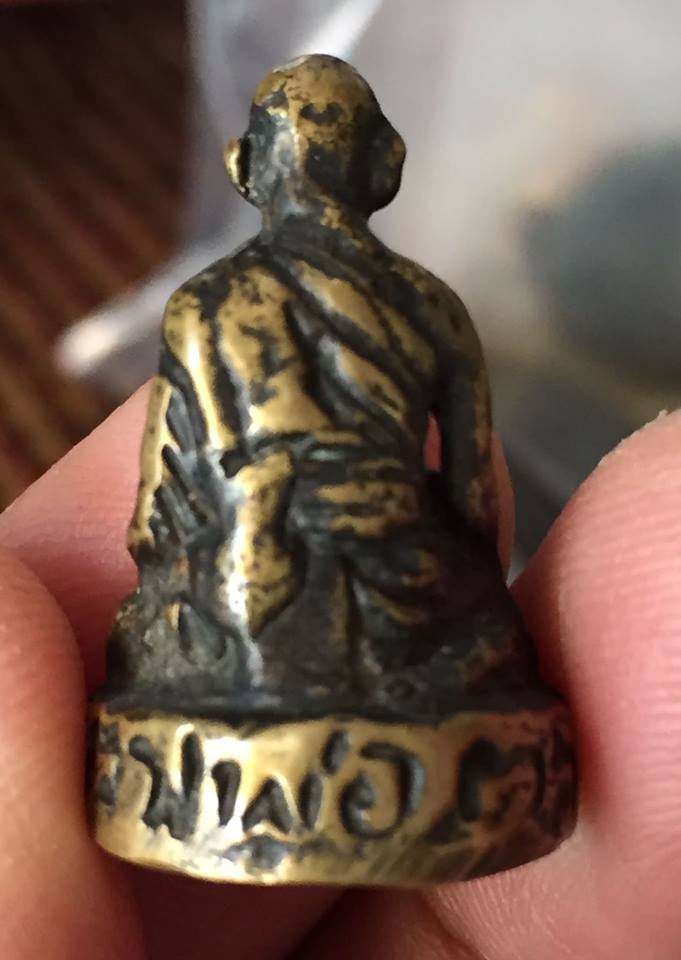 พระรูปหล่อไม่ทราบที่