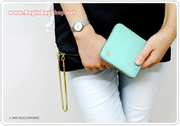 ลด 50% Crown Zipper Wallet