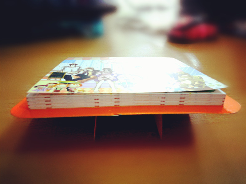 สมุดฉีกรวมภาพปกหนังสือแจ่มใส