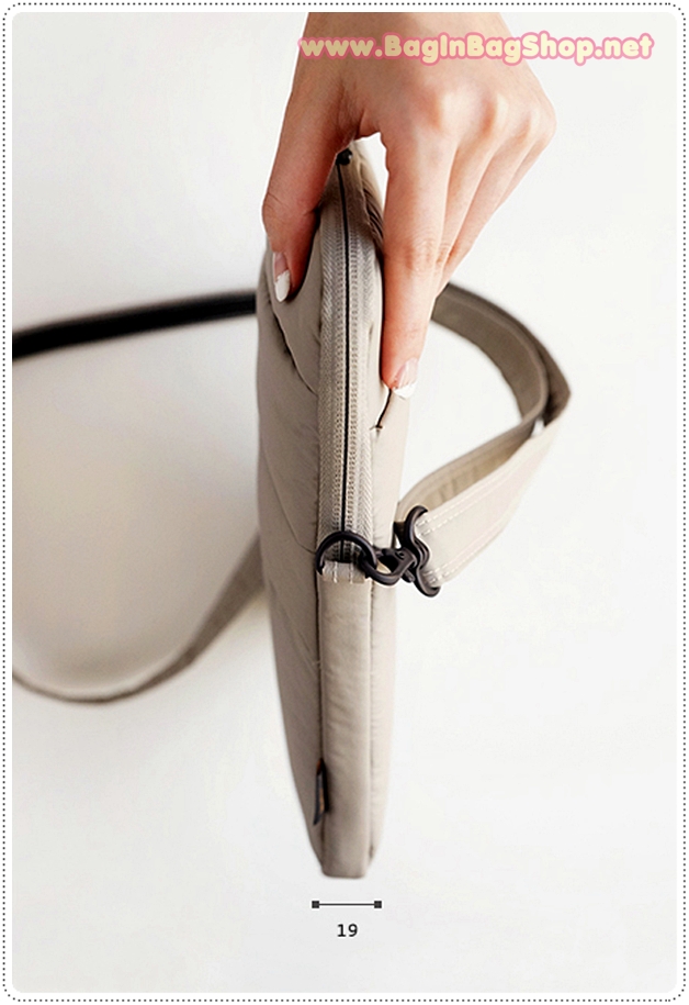 United Pouch Smart Messenger Pouch for iPad